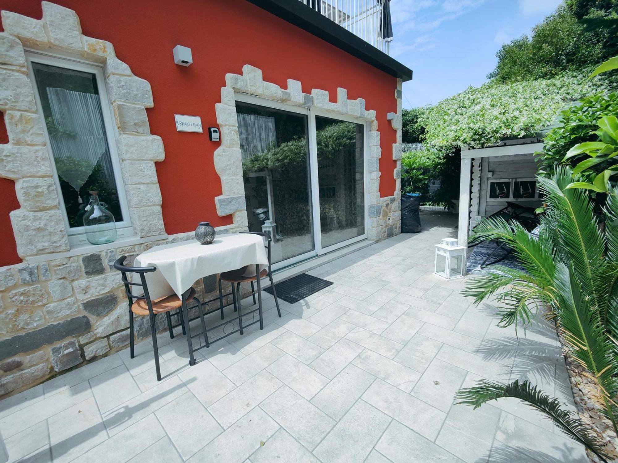 Rifugio Di Giusy, With Swimming Pool Apartment *