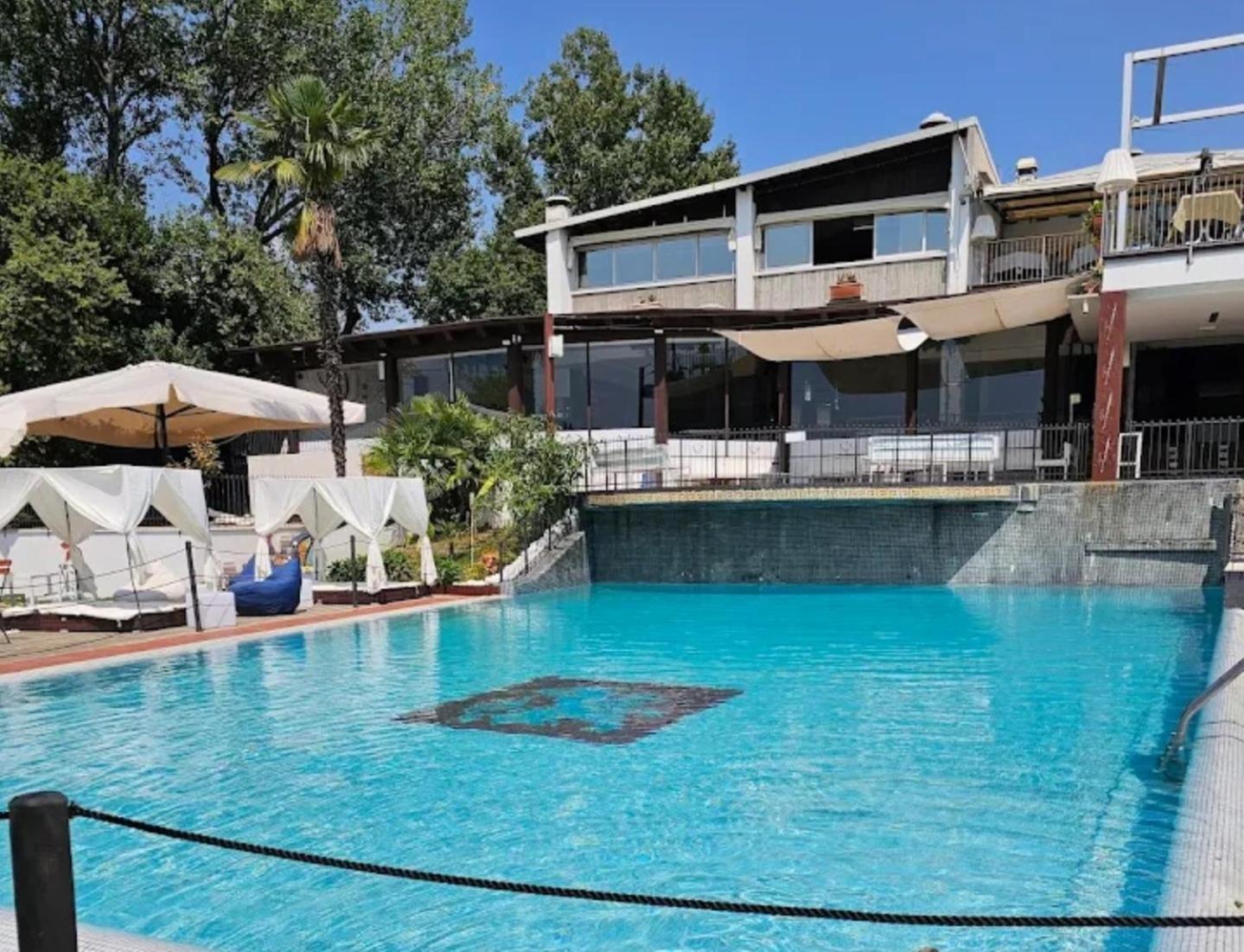 Rifugio Di Giusy, With Swimming Pool